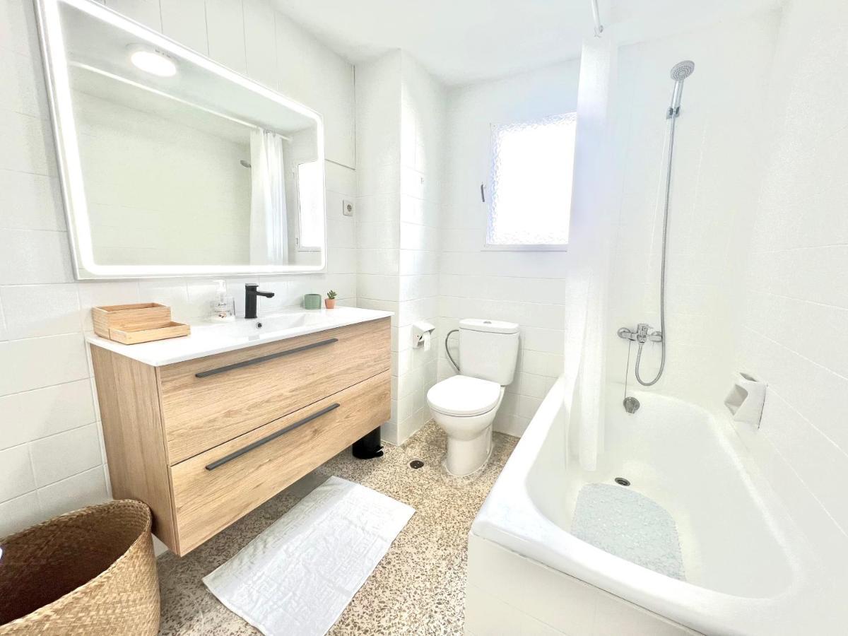 Cozy And Quiet, Pax7 Los Boliches, 3D, 2B, Pool And Close To The Beach Fuengirola Exteriör bild